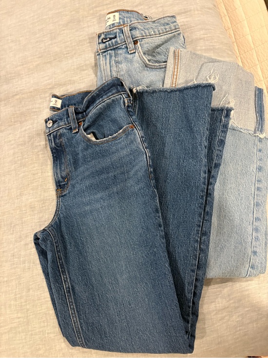 Abercrombie & Fitch Denim - 2 Pair of Abercrombie & Fitch Women's Straight Leg Jeans